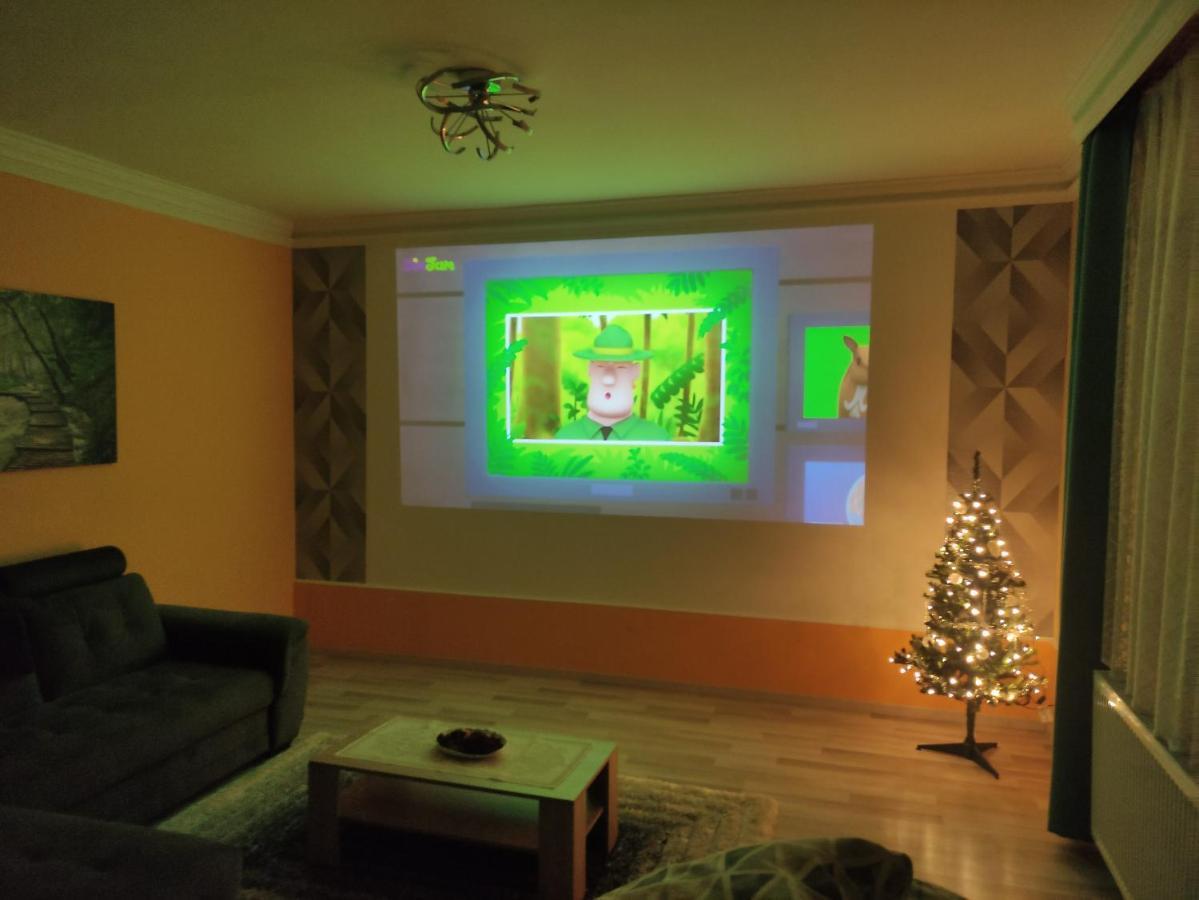 Piliscsaba Pilis Apartman מראה חיצוני תמונה
